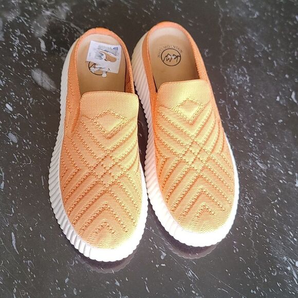 BRAND NEW WHITE MOUNTAIN KNIT SLIP ON MULES-DYSTANT - Picture 2 of 15